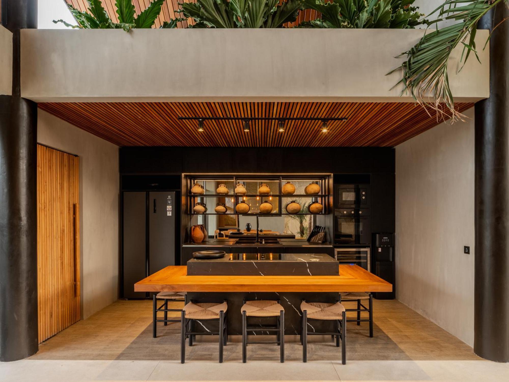 Villa Levante Bali By House Of Winds - Tropical Oasis Near Canggu Керобокан Экстерьер фото