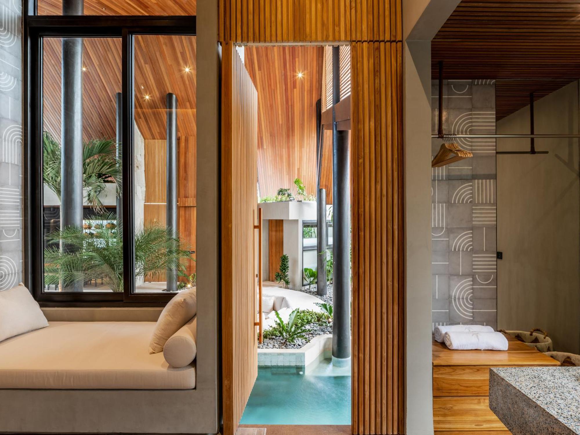 Villa Levante Bali By House Of Winds - Tropical Oasis Near Canggu Керобокан Экстерьер фото